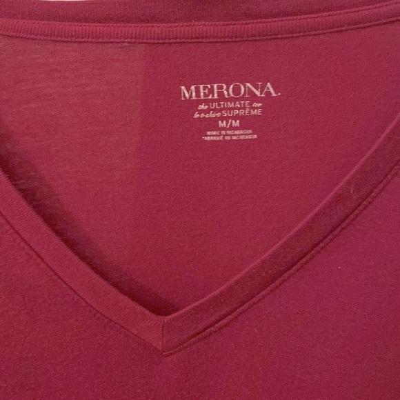 Raspberry Pink V Neck Medium Basic Top. EUC - Picture 3 of 7